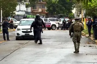 Asesinan a hombre dentro de su camioneta en Poza Rica; delincuentes lo persiguieron