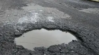 Por trabajo de bacheo, se registrará cierre de vialidades en avenida de Veracruz 