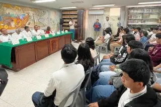 Cerca de 150 alumnos de bachillerato participan en la “Olimpiada de la Ciencia” 