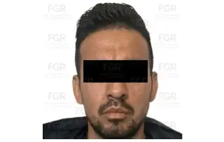 Cae sujeto en poder de un inhibidor de GPS y auto con reporte de robo en Veracruz