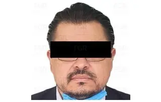 Dan 60 años de cárcel a exmaestro por violación contra alumna de secundaria