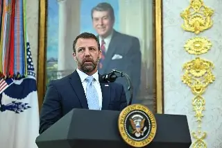 Markwayne Mullin asume como secretario de Seguridad de EU en sustitución de Kristi Noem