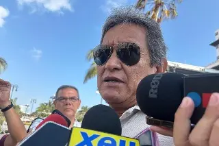 Aseguran que los pescados que venden no están contaminados tras el derrame en Veracruz