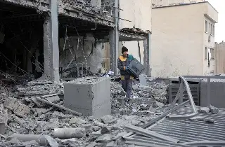 Bombardeo contra sistema eléctrico causa apagón en algunas zonas de Teherán