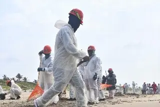 Pemex rechaza datos de El País sobre derrame de petróleo en el Golfo de México