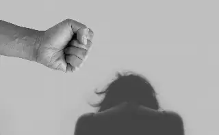 Sheinbaum envía iniciativa para eliminar beneficios o atenuantes al delito de feminicidio