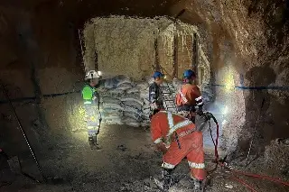 Refuerzan estructura en mina para continuar búsqueda de trabajadores atrapados