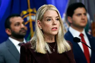 Trump destituye a la fiscal general, Pam Bondi