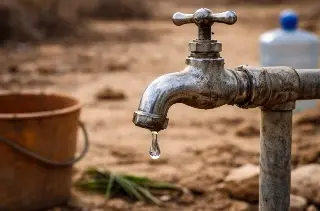 Puente Jula sufre falta de agua, reportan habitantes 