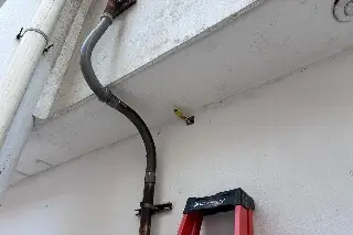 Roban manguera y provocan fuga en tienda del centro de Veracruz