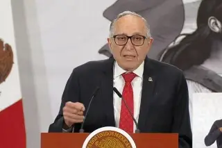 Salud investiga muerte de 6 personas por “sueros vitaminados” en Sonora