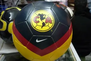 ¿Por qué el avión del Club América aterrizó de emergencia en Miami?