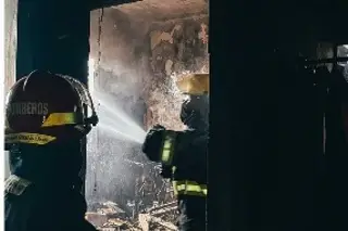 Se incendia departamento en fraccionamiento de Veracruz 