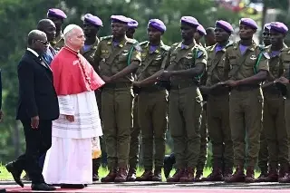 Gobernar significa amar el propio país y los países vecinos: papa León tras declaraciones de Trump
