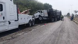 ¿A qué altura? Se registra cierre parcial de circulación en carretera de Veracruz 