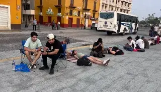 Pasan la noche formados para ver a Martin Garrix en Veracruz 