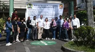 Continúan protestas de Salud en Xalapa, Veracruz; siguen sin acuerdos tras varias horas