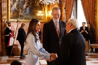 Reyes de España almuerzan con escritor mexicano Gonzalo Celorio, ganador del Premio Cervantes 2025