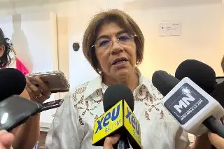 Alcaldesa de Veracruz anuncia aumento salarial del 38% a policías municipales, esto ganarán 