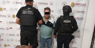 Cateos dejan más de 10 de detenidos en varios municipios de Veracruz; aseguran objetos 