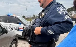 Policía de Texas podrá detener a personas que sospeche están en EU de forma irregular