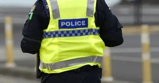 Autoridades en EU acusan a 2 adolescentes de planear un ataque contra una sinagoga