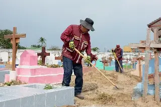 Analizan ampliar horario en cementerio municipal por Día de las Madres