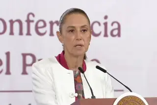 Tras reclamos por falta de médicamentos, Sheinbaum acude a unidad médica en Hidalgo