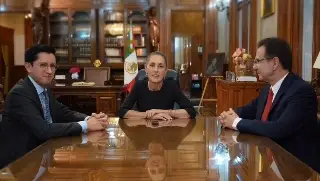 Confirma Sheinbaum salida de Esteban Moctezuma como embajador de EU pero 'sigue en gabinete'