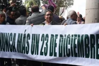 Diez años después, ofrecen 15 mil pesos a jubilados golpeados por policías