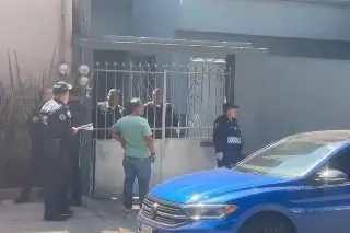 Asesinan a familia completa dentro de su casa