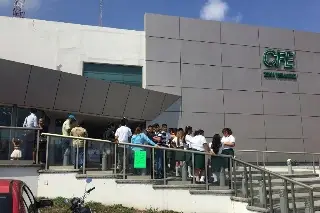 Jubilados de CFE en Veracruz se manifestarán en oficinas de Díaz Mirón