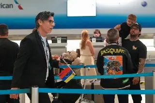 Aterriza en Miami el primer vuelo directo a EU procedente de Venezuela en siete años