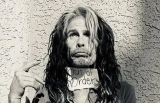 Tribunal de EU admite llevar a juicio a Steven Tyler, vocalista de Aerosmith
