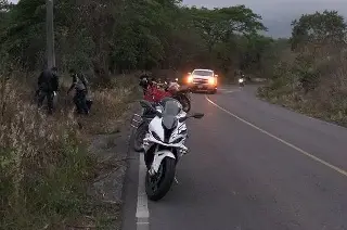 Reportan supuesto accidente en moto de conocido influencer de Veracruz
