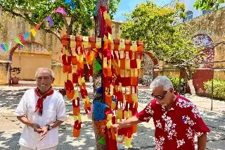 El Día de la Cruz era una fiesta grande; hasta danzón había en los mercados de Veracruz