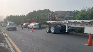 Hay cierre parcial de circulación en carretera de Veracruz; conoce a qué altura