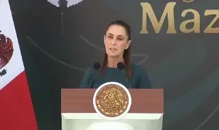‘A quienes piensan que la Presidenta se arrodilla están destinados a la derrota’: Sheinbaum