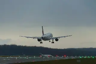 México destaca acuerdo aéreo con EU pese a tensiones por acusaciones judiciales
