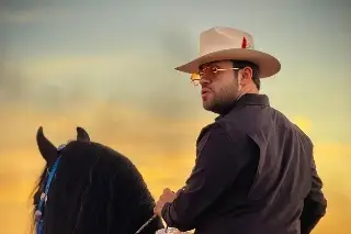 Luis R. Conríquez y Grupo Frontera lanzan canción ¿inspirada en Salma Hayek? (+video)