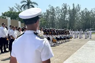 Realizan encuentro de bandas de guerra con la Heroica Escuela Naval Militar y Cetmar