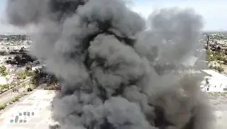 Suben a seis los muertos por incendio en centro comercial de Los Mochis