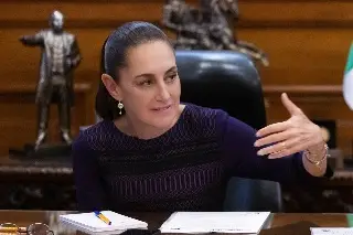 Claudia Sheinbaum felicita a las mamás; pide reconocer su trabajo de cuidados