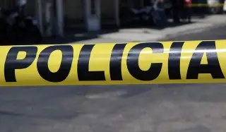 Fallece hombre en plena vía pública en colonia de Veracruz