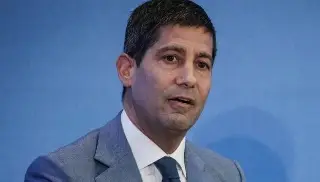 Senado de EU aprueba elección de Kevin Warsh como nuevo presidente de la Fed