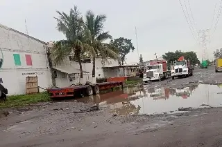 Piden industriales rehabilitar calles y alumbrado en Bruno Pagliai