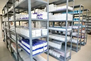 Investigan presunta caducidad de medicamentos oncológicos en Veracruz; Nahle advierte sanciones