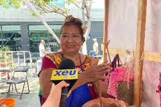 Toñita: maestra de lengua indígena que preserva esta bebida prehispanica en Veracruz