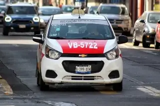 Anuncian programa para la regularización de taxis en Veracruz; conoce cuándo 