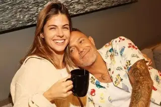 Alejandro Sanz presume su nuevo romance en pleno concierto